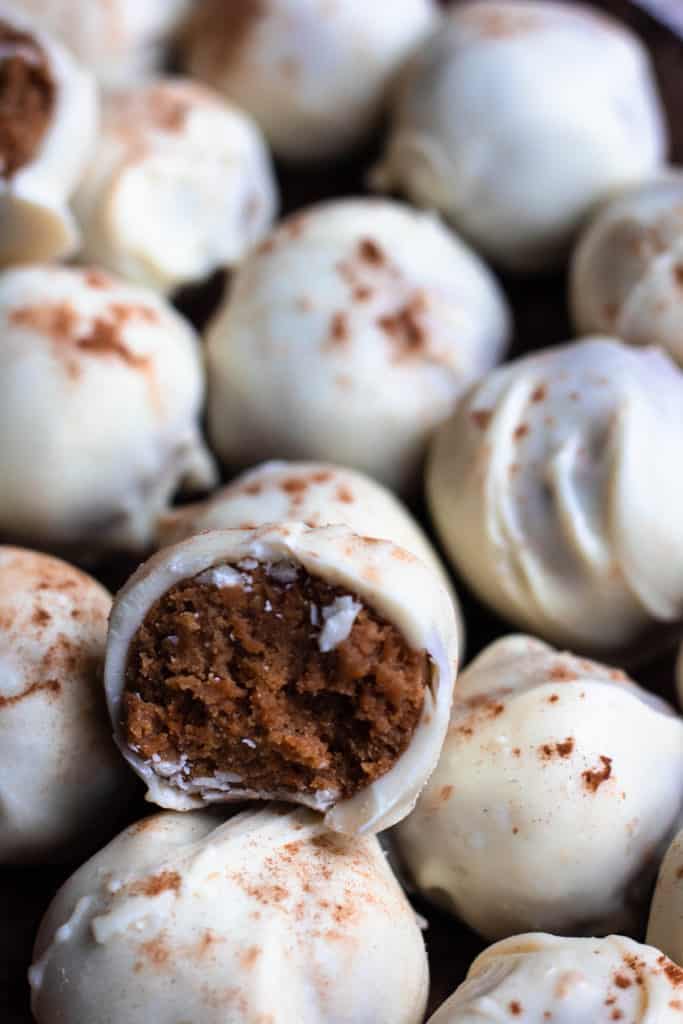 pile of white chocolate gingerbread truffles