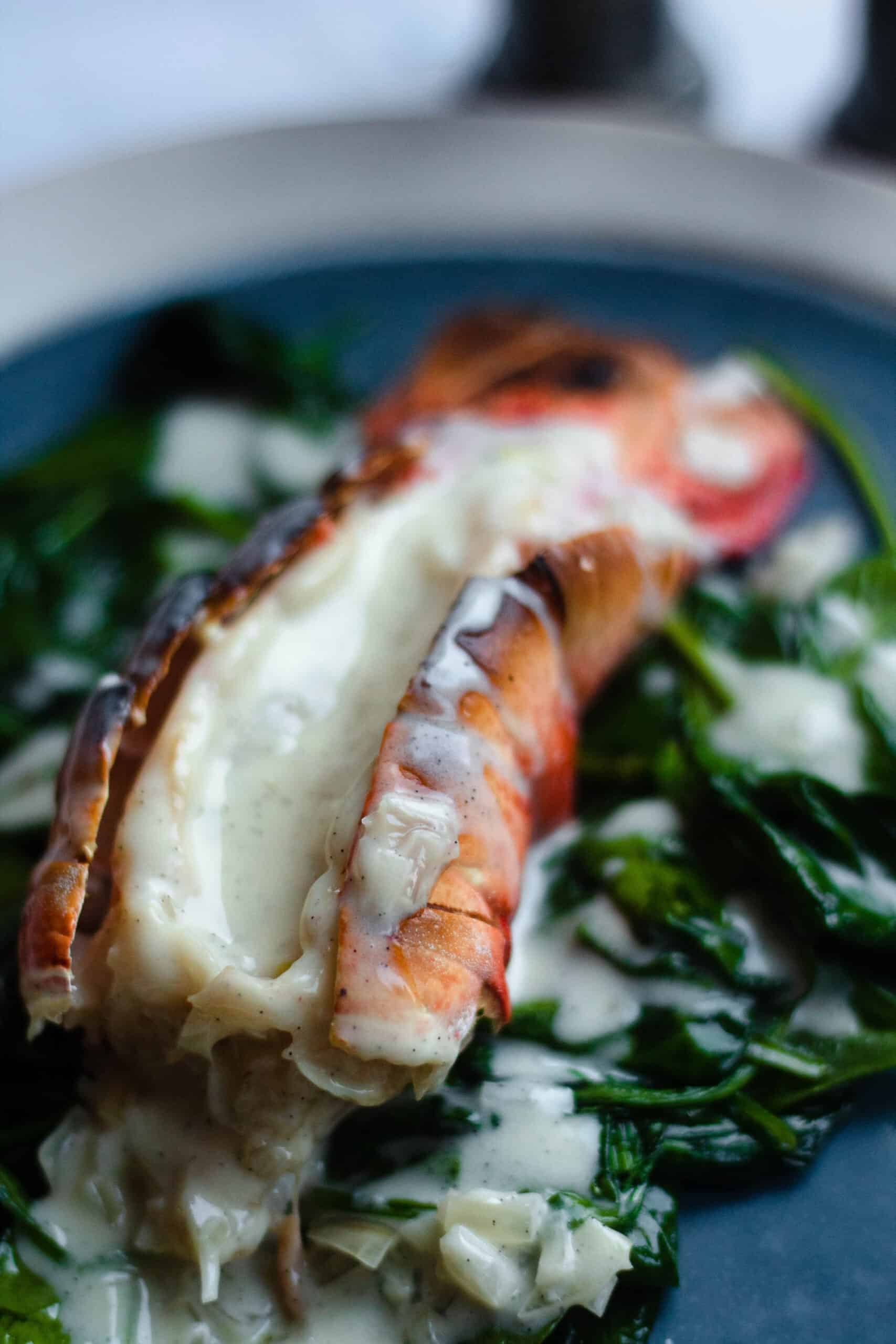 broiled lobster tail with vanilla sauce
