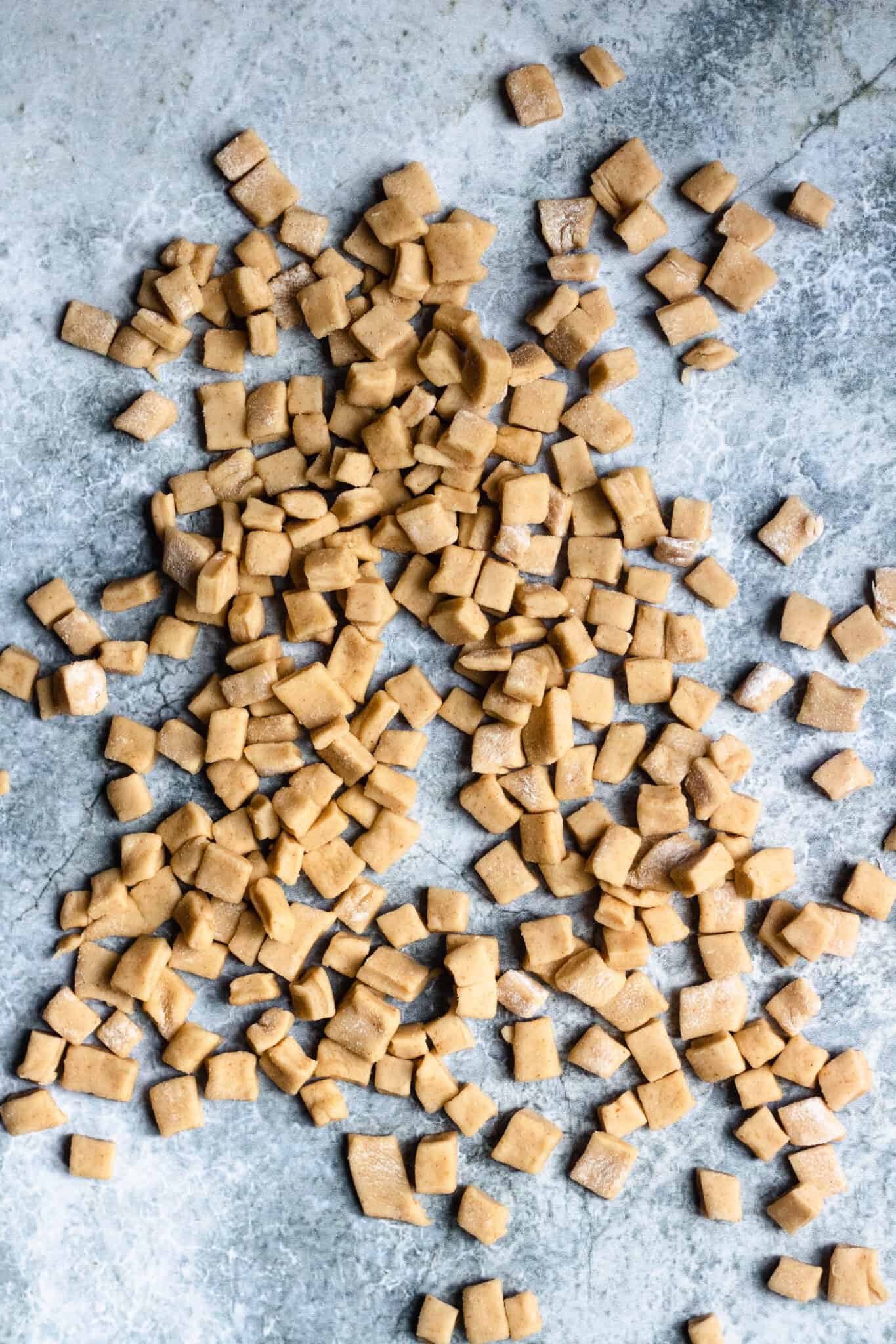 Dabo Kolo Recipe at Home - The Foreign Fork