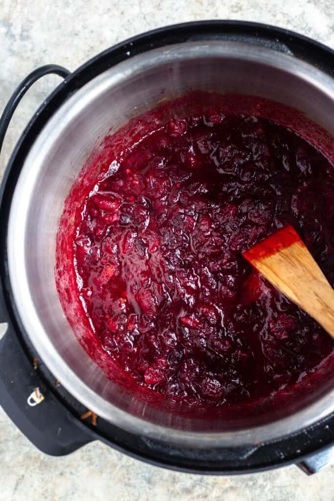 Cooked Thanksgiving Cranberry Sauce in the Instant Pot