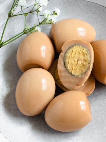 How to Boil an Egg {Soft, Medium, Hard} - FeelGoodFoodie