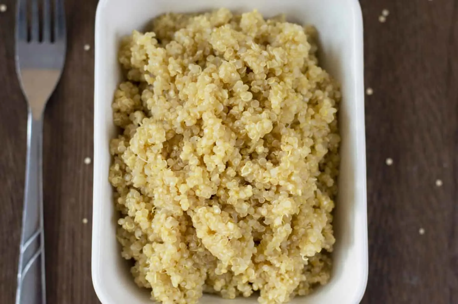 Bowl of cooked quinoa. 