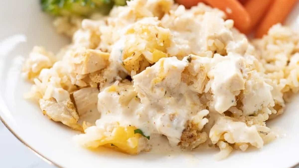 Cheesy Chicken Rice Casserole Recipe
