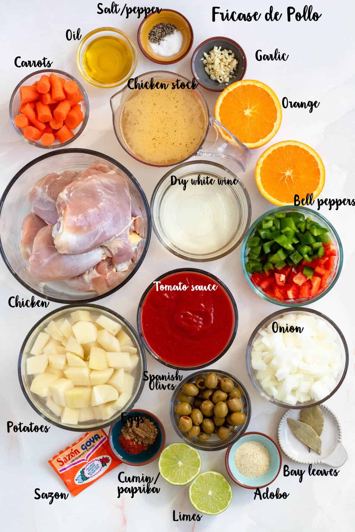 Ingredients shown are used to prepare fricase de pollo. 