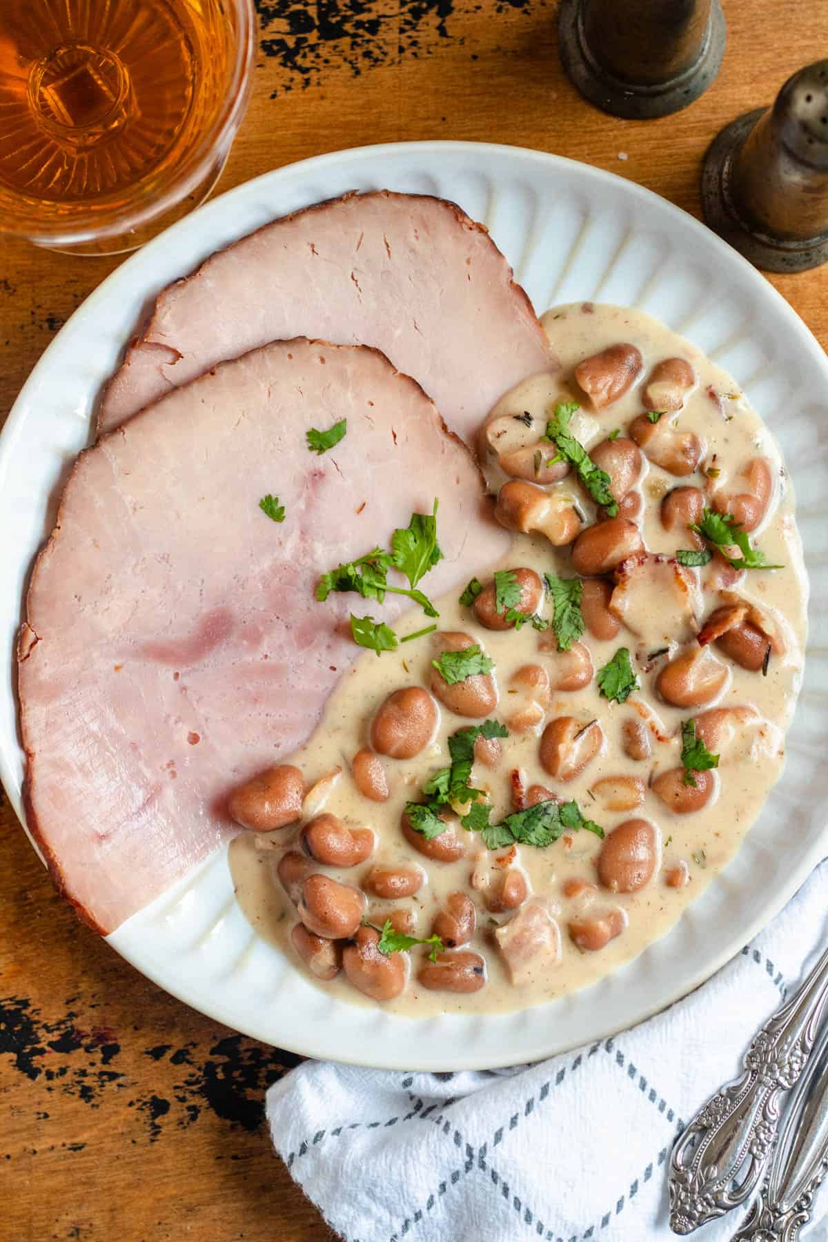 A plate of warm Judd mat Gaardebounen.