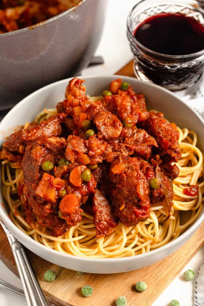 Traditional Spaghetti Rabbit Rabbit Stew (Maltese Recipe with Red Wine) - The Foreign Fork