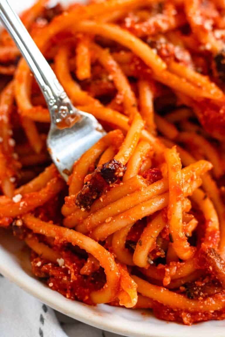 Bucatini All Amatriciana With Extra Crispy Guanciale The Foreign Fork bucatini-all-amatriciana-with-extra-crispy-guanciale-the-foreign-fork